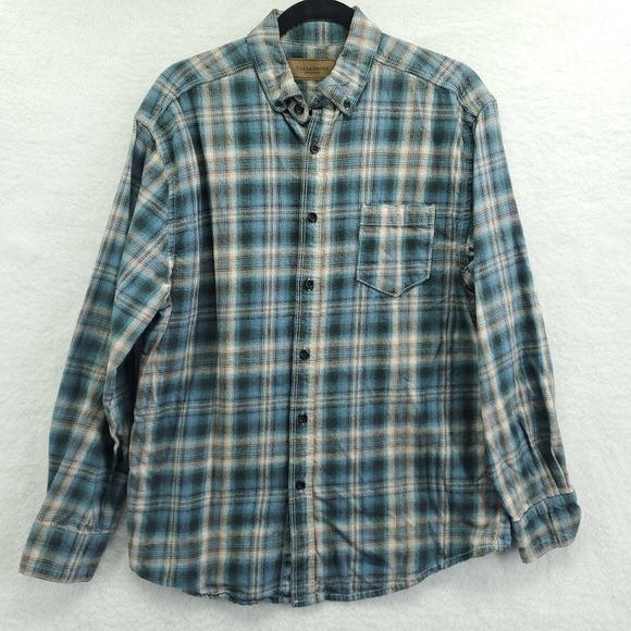 Clearwater Outfitters Other - Clearwater Outfitters Button Up Shirt Plaid Medium Mens Long Sleeve 100% Cotton